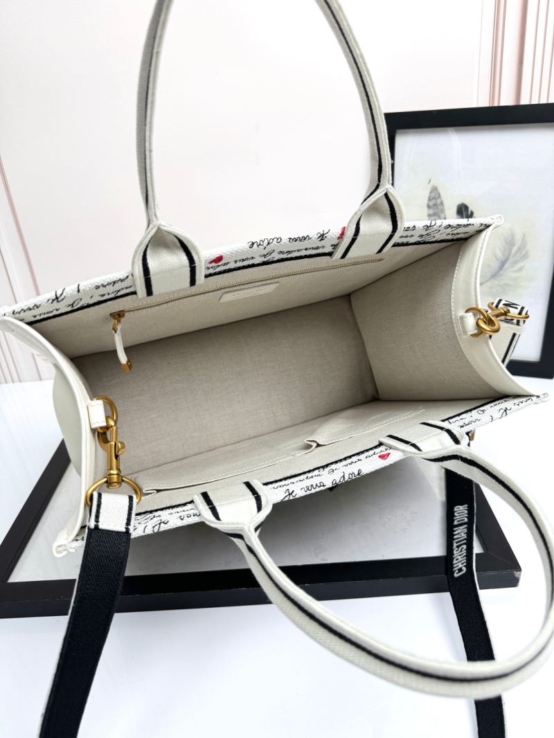 chr1st1an D10r shopping bags